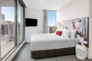 Southbank Apartment | Imagine Marco