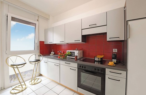 Locarno Apartment | Imbarcadero apartment