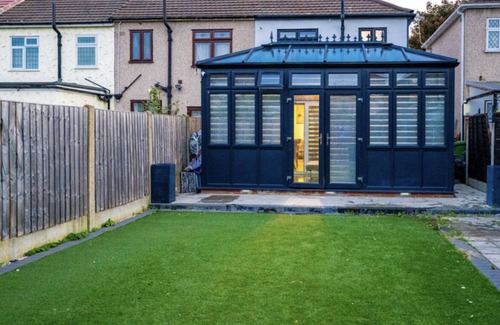 Eastbrook House | Immaculate 3 Bed Luxury House in Dagenham London