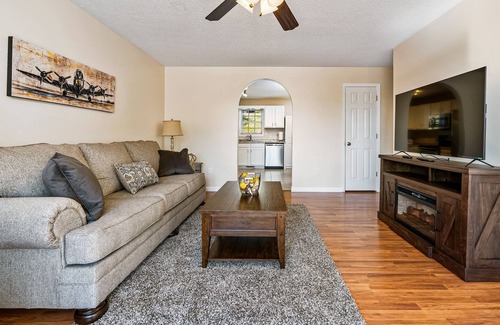Bristol Condo | IMMACULATE Condo just seconds away from Bristol Motor Speedway