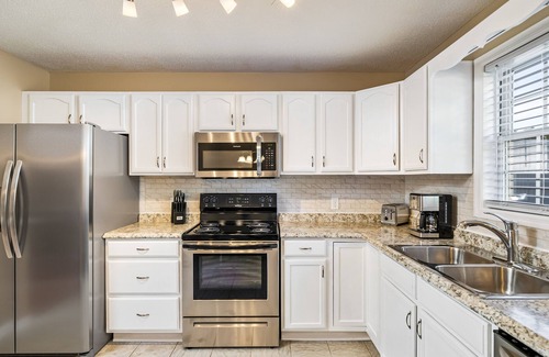 Bristol Condo | IMMACULATE Condo just seconds away from Bristol Motor Speedway