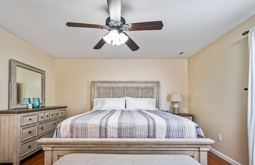 Bristol Condo | IMMACULATE Condo just seconds away from Bristol Motor Speedway