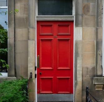 Leith Apartment | Immaculate one bedroom flat in the city centre