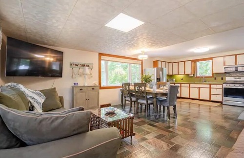 East Falmouth House | Immaculate -Spacious Home with Private Beach Access