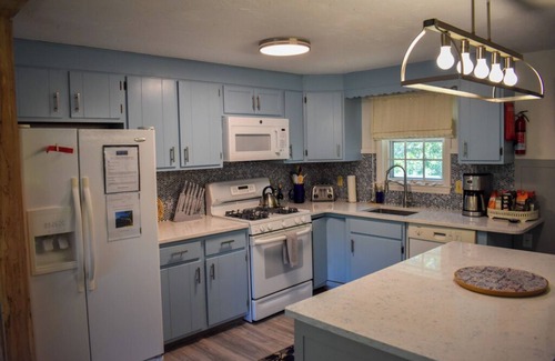 West Harwich House | Immaculate three bedroom home in West Harwich!