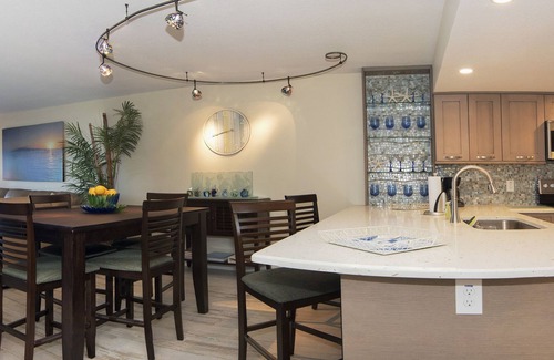 Indian Rocks Beach Condo | Immaculate Upscale Classy - Just Remodeled Direct Gulf Front 2BR/BA Paradise