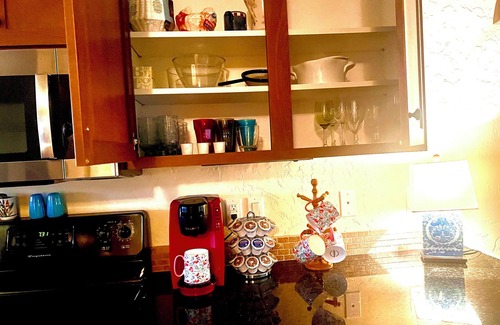 Coeur d'Alene Condo | Immaculate w/all you need. Min 14 days. CDA 6 miles. Book directly with host.n
