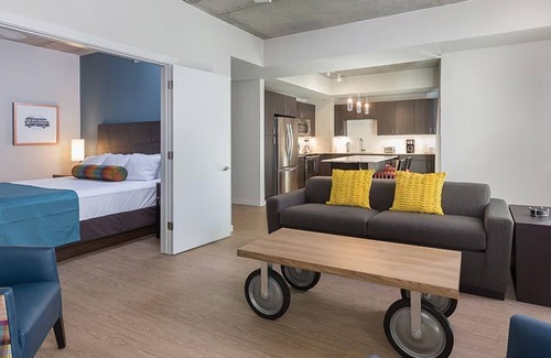 West End Resort | Immerse Yourself in the Heart of Austin at Wyndham Austin-Studio