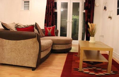 Dagenham Apartment | Impeccable spacious 1-Bed Apart in London Dagenham