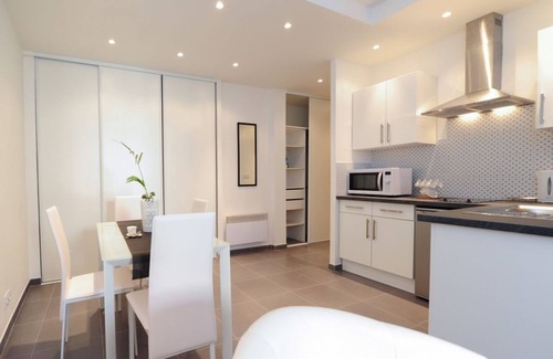 Nice City Centre Apartment | Imperazur Suite Five Stars Holiday House