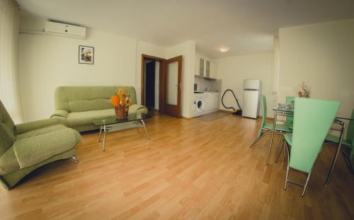 Sveti Vlas Apartment | Imperial and Crown Fort Noks Grand Resort