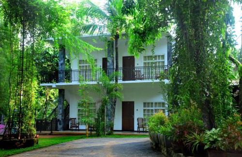 Udawalawa Hotel | Imperial Resort