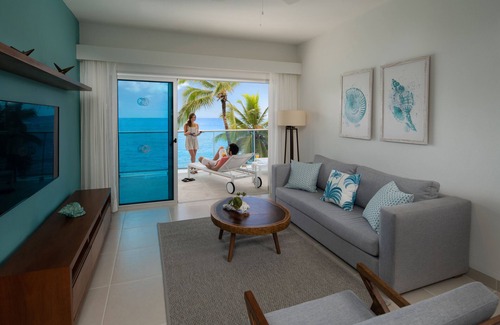 Puerto Plata Resort | Imperial Suites Cabarete: Secluded 1 BR, 1 Bath, with Kitchen & Pool