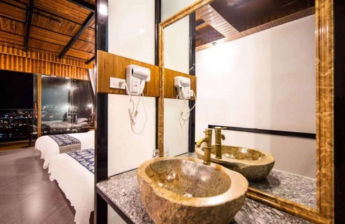 Qiandongnan Hotel | Impression Xijiang Resort hotel