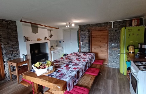 Bisanne 1500 Ski Chalet | In a Beaufortain alpine chalet