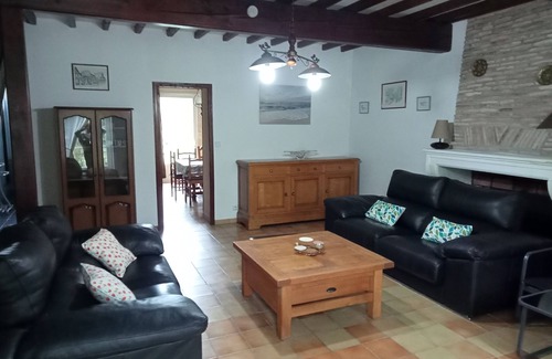 Vendays-Montalivet House | In a character property, 6-person gîte ideal for families.