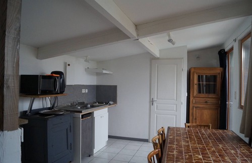 Espondeilhan House | in a village Hérault, house with private pool.