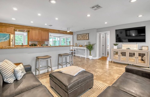 Juno Beach House | In between the intercoastal and oceannwalk to the watern