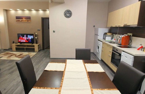 Sofia City Center Apartment | In center of Sofia, there are two bedrooms and baths, fully prepared for you
