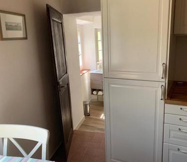Casale Marittimo Apartment | In piazza Casale Marittimo