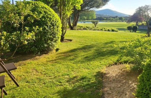 Pont Royal Apartment | In Provence, on an estate dedicated to sports and leisure.