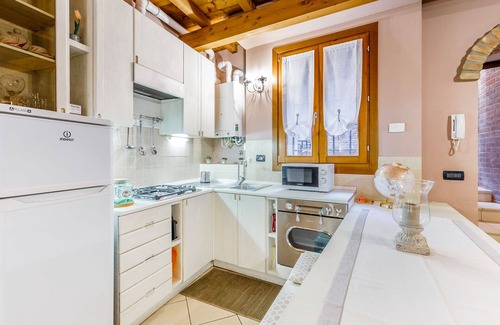 Ferrara Apartment | In the ancient Jewish ghetto