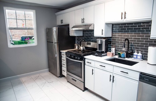 St. Charles Apartment | In the heart of downtown St Charles, IL