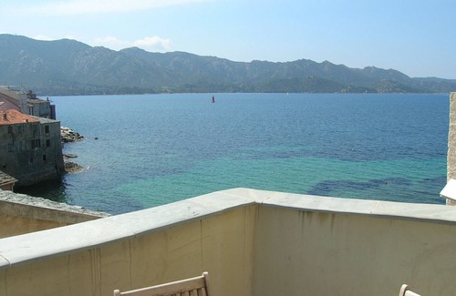 Saint-Florent Apartment | In the heart of the village, apartment with sea view