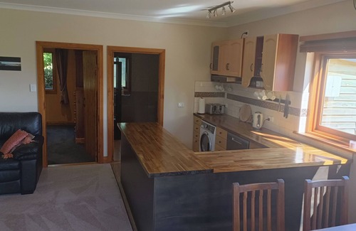 Grovetown House | In the Heart of the Vines