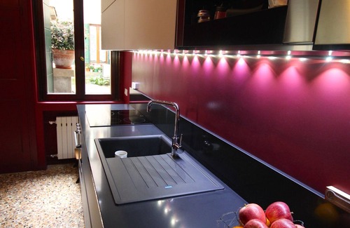 San Polo Apartment | In the heart of Venice