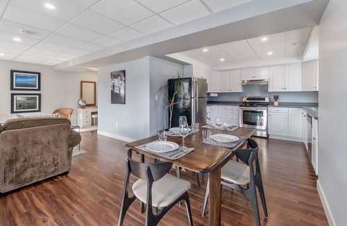 Central Okanagan House | In the heart of wine country and minutes from the beach