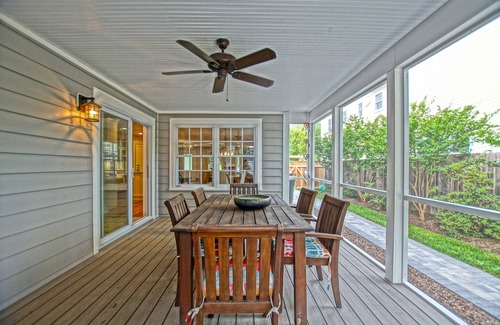 Historic District House | In-Town Lewes House with Heated Pool