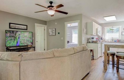 Druid Hills Apartment | In-town Southern Haven