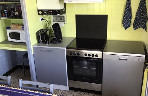 Arles Apartment | IN VILLA, APARTMENT ALL COMFORT WITH PARKING