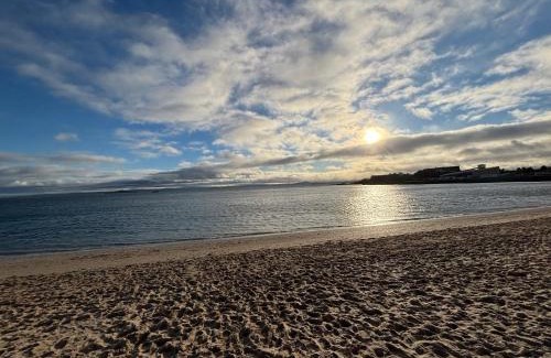 Burntisland House | Inchview Beachfront Oasis