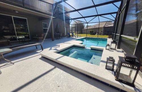 Calabria House | Incrível casa 5BD/5BA com piscina perto da Disney