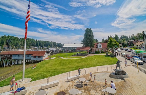 Gig Harbor House | Incredible Downtown Gig Harbor Craftsmen Home