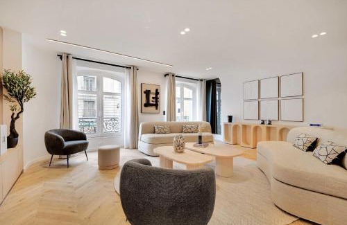 8th Arrondissement Apartment | Incredible flat - 4 BR-10P - Matignon - Champs Elysées