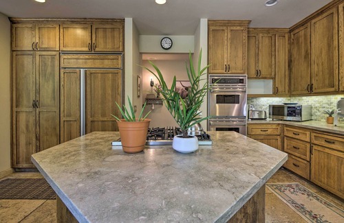 Lake Arrowhead Cottage | Incredible Lake Arrowhead Home w/Views & Decks!
