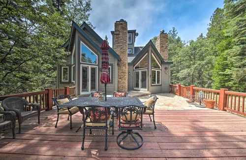 Lake Arrowhead Cottage | Incredible Lake Arrowhead Home w/Views & Decks!