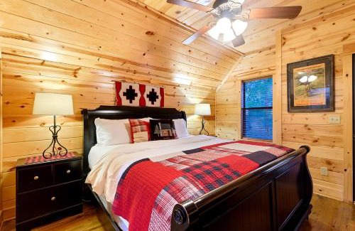Broken Bow House | Incredible Luxurious Cabin Fantastic for All the Family in Broken Bow, Oklahoma