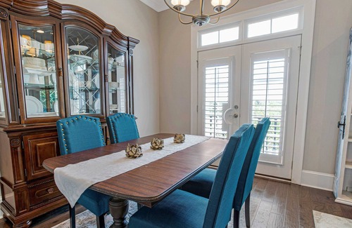 Hitch Village - Fred Wessels Homes House | Incredible Pet-friendly Townhome w/ Access to Riverfront by Lucky Savannah