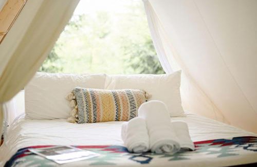 North Woodstock Other | Incredible Safari Tent with Sauna in North Woodstock, New Hampshire