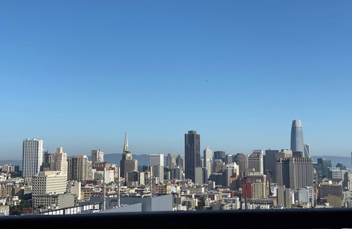 Cathedral Hill Apartment | Incredible SF skyline view hotel liked condo with amenities of a home