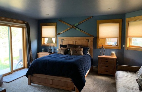 Snowmass Ski Chalet | Incredible Snowmass and Elk Mountain Views