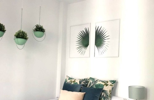 Palos de la Frontera Apartment | Incredible triple apartment in Atocha, 3A