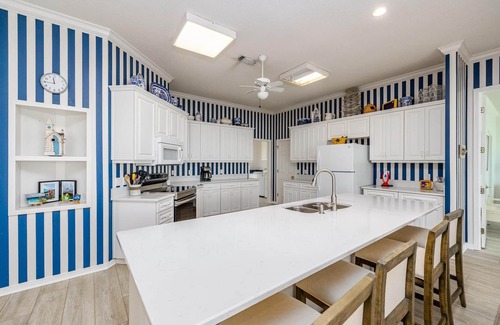 Pensacola Beach House | Incredible views, family friendly Gulf front getaway. Simply stunning!