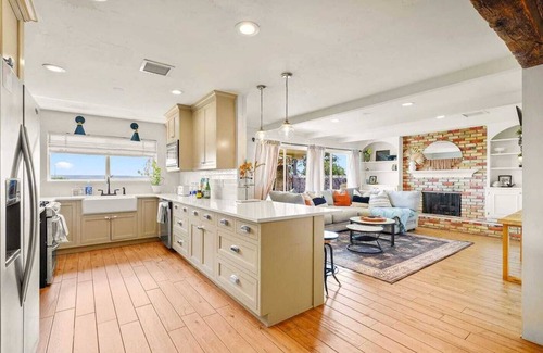 El Paso House | Incredible Views on the Westside close to I-10