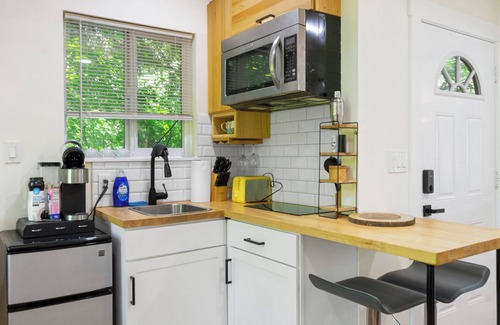 Gold Bar House | Incredible Views ~ Trail Access~ Kayak Rentals Nearby