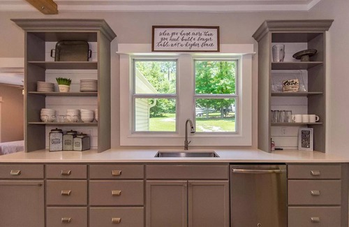 Dadeville House | Incredible water front house on Lake Martin! Flat 2 acre lot. Near Auburn!